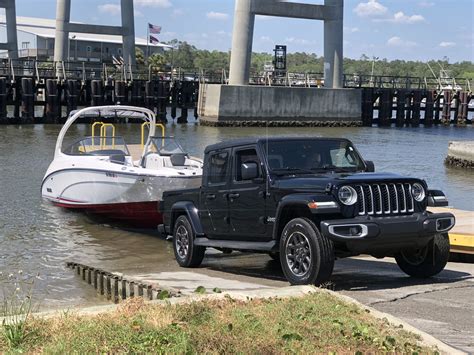 Can a Jeep Wrangler Tow a Boat - Off Road Facts