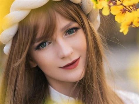 4 hot girl Ukraine xinh như búp bê nổi tiếng với dân mạng Việt Nam Gương mặt trẻ ZNEWS VN