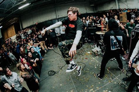 Review Knocked Loose Laugh Tracks Artofit