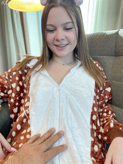 Amateur Teen Adrianna Jade Gets Grabbed By Her Tits Ass Before Giving A BJ CoedCherry