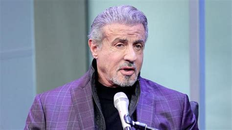 Sylvester Stallone S En Prend La Mode Des Remakes Et Tacle Ce Film