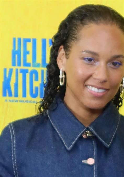 Alicia Keys At Hell S Kitchen Musical Opening Night On Broadway In