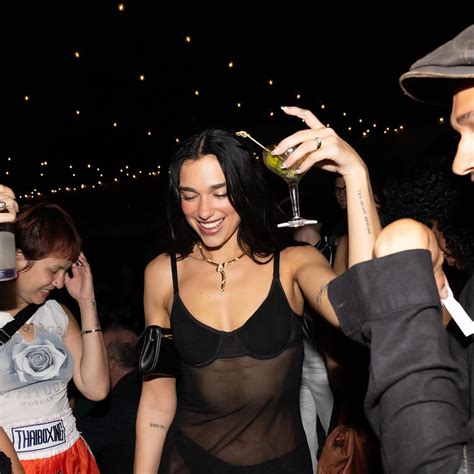 Nobody Can Quit Dua Lipa From Naked Dressing Asia Pacific Newsweek