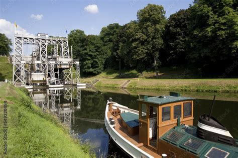 Canal du Centre, Boat anchored in front of the boat Lift number 3 ...