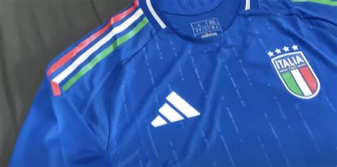 Perch La Nuova Maglia Dell Italia Per Euro Ha Il Tricolore