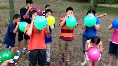 Balloon Blowing Contest Ccc 康州华社 2013 Summer Picnic Youtube