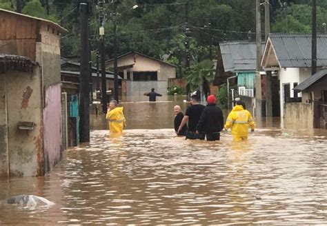 Sete Municípios De Sc Decretam Situação De Emergência Por Conta Das