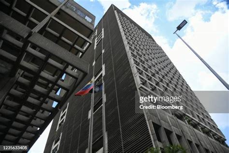 Banco Central De Venezuela Fotografías e imágenes de stock - Getty Images