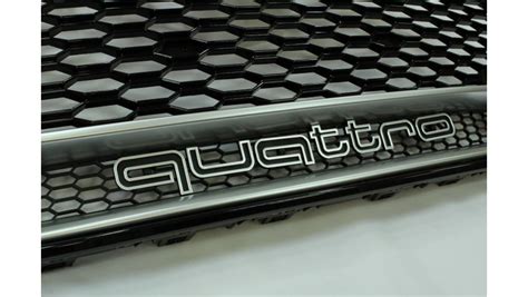 Решетка радиатора в стиле RS quattro А6 C7 рестайлинг