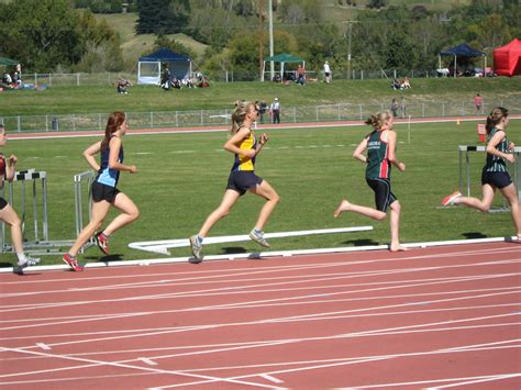 Siss Track And Field Champs Day 1 Girls U16 1500m Jeff Lautenslager