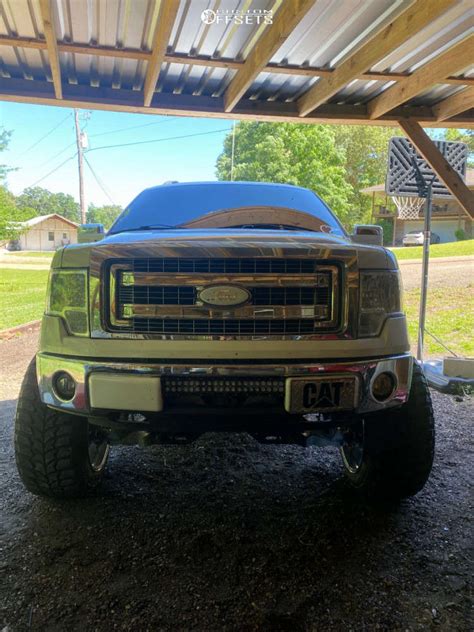 Ford F With X Hardcore Offroad Hc And R Road One Aethon M T And
