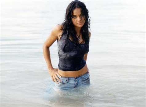 Michelle Rodriguez Sexy And Hot Bikini Pictures Woophy