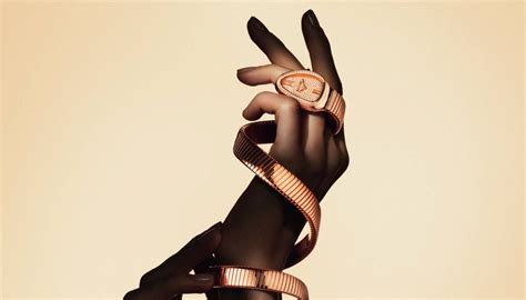 Bulgari Celebra Anos Da Serpenti Cone Da Alta Joalheria Harper S