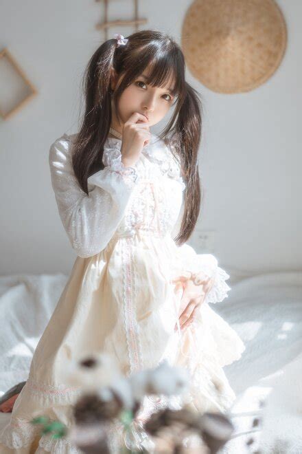 YourDrg 六味帝皇酱 小艺LOX洛丽塔 YourDrg 六味帝皇酱 小艺LOX洛丽塔 Porn Pic