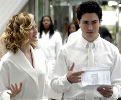 Drop Dead Diva : Photo Ben Feldman, Brooke d'Orsay - 149 sur 154 - AlloCiné