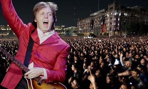 Paul Mccartney Commands Crowd Of 90 000 As He Performs Epic Three Hour