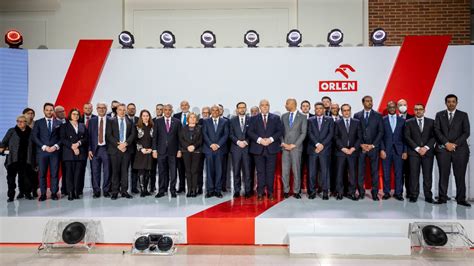 Rekordowe Wyniki PKN ORLEN W 2021 Roku