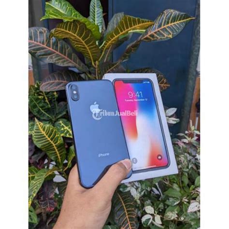 HP IPhone X Bekas 64 GB Fullset Mulus Tanpa Minus Siap Pakai Harga Nego