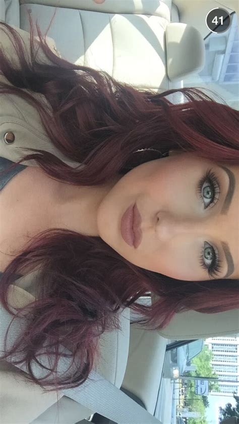 Jaclyn Hill Una Bloggera De YouTube Que Tiene Poderes Magicos De