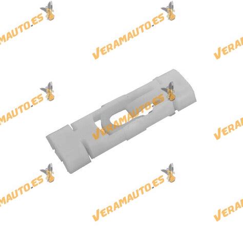 Set De 10 Grapas Volkswagen Golf Vento Skoda Octavia Moldura Techo