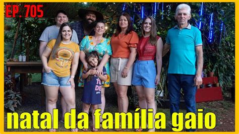 Fam Lia Reunida Para Ceia De Natal Costel O De B Falo Youtube