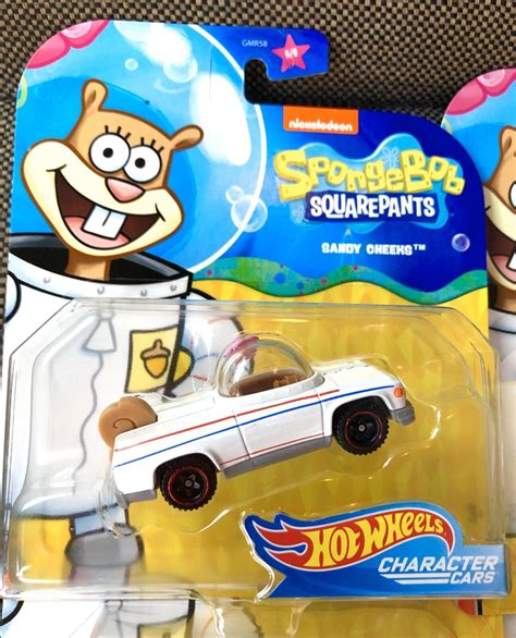 New 2020 Hot Wheels Character Cars SpongeBob Squarepants Sandy Cheeks