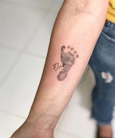 Pin By Balford Mixter On Alfabeto Baby Tattoos Baby Feet Tattoos