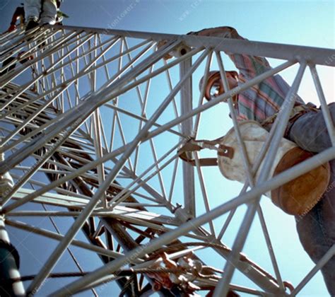 3 Legged Hot Dip Galvanized GSM Communication Steel Tower Supplier