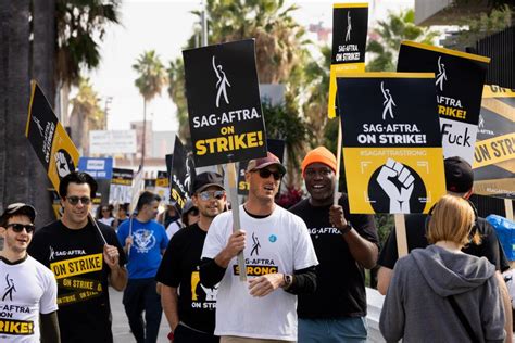 SAG-AFTRA, studios end actors' strike with deal. What now? - Los ...