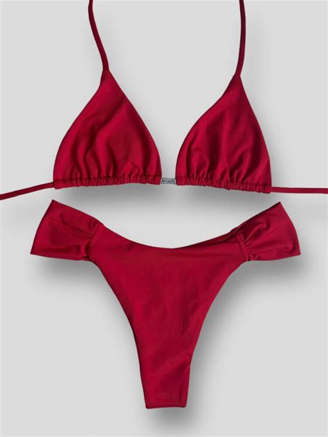 7 Hot Sexy Malu Alves Bikini Pics