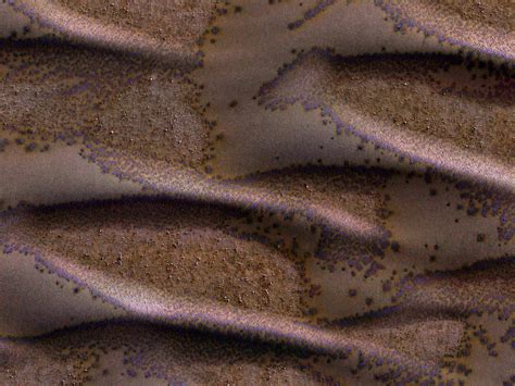 sand dunes on Mars Archives - Universe Today