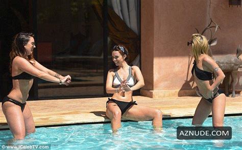 Jennifer Metcalfe Smoking Shisha In A Bikini In Marrakech Aznude