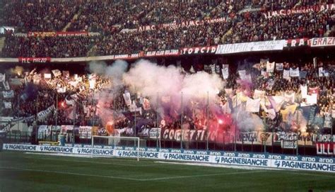 Foto Ultras Fiorentina Tuttocurve Dolores Park Park Soccer Field