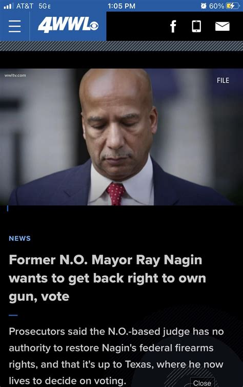 Extra extra! Gun grabber politician and convicted felon wants gun