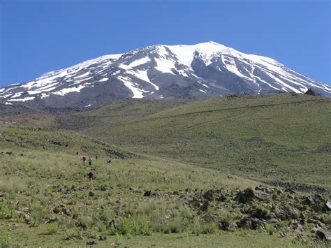 Mount Ararat tour - Guided expeditions date and price - Climbing Georgia