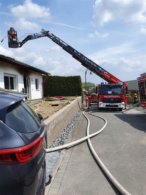 Brand Eines Einfamilienhaus Einsatzbericht Mudenbach