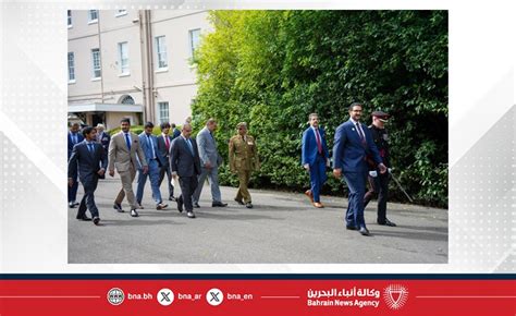 hh shaikh isa bin salman attends  graduation ceremony  bahraini