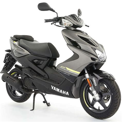 Photos Yamaha Aerox Moped Of Images Gallery Hanenhamsini