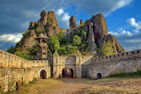 Belogradchik rocks, Bulgária — Fotografias de Stock © intsysd #12902174