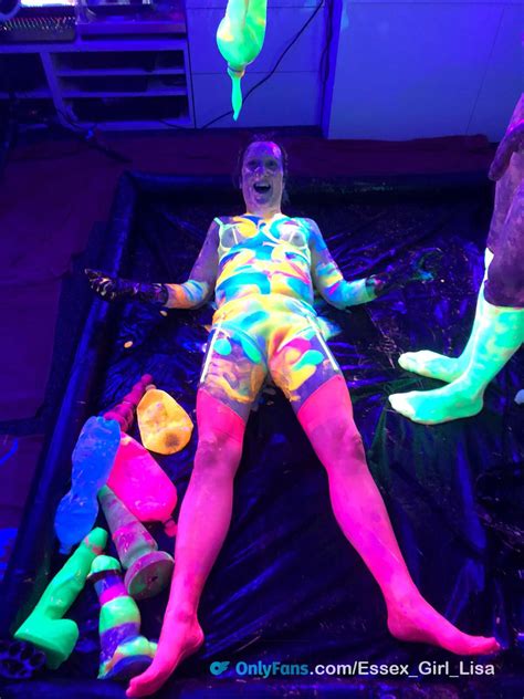Playing With Glow In The Dark UV Slime With My Slave Nude Pics XHamster