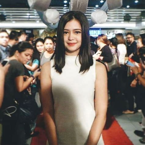 Sue Ramirez HOT SEXY Upcoming Actress As LIGAYA SUPER CUTE SELFIES Sexy Babes Photo