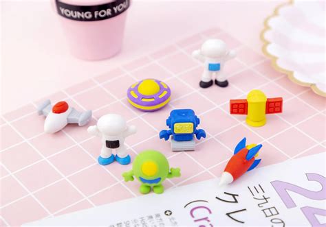 4pcs Space Explorer Eraser Set Mini Non Pvc Robot Rocket Astronaut Ufo