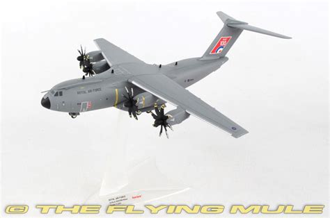 Herpa Wings 1 200 Airbus A400m Atlas Royal Air Force 559447