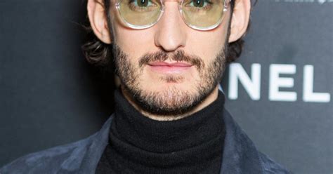 Pierre Niney Acteur Voix Off Vf Interprète Premierefr