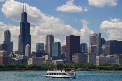 Chicago Lake And River Architecture Tour Triphobo