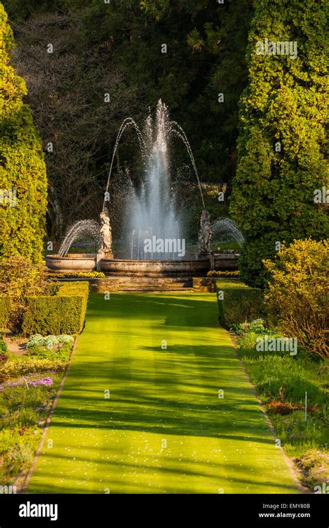 The Putti Fountain Villa Taranto Verbania Piedmont Italy Stock