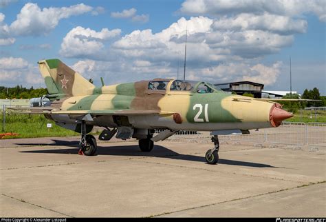 21 WHITE Russian Federation Air Force Mikoyan Gurevich Mig 21UM Photo