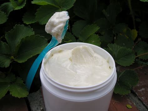 Natures Home Spa: Homemade Body Butter, Lotion with beeswax, free recipe