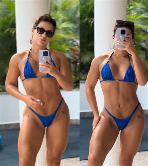 K Fera Exibe Corpo Sarado Ao Posar De Biqu Ni Celebridades Vogue