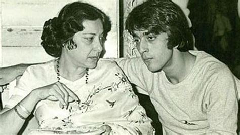 Nargis Dutt's Death Anniversary: When Sanjay Dutt revealed his mother's last message for him ...